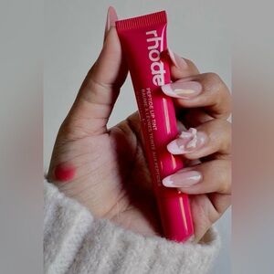 Rhode guava spritz lip tint